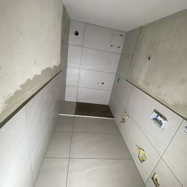 Plattenleger /Fliesenleger /Maler / Sanitar