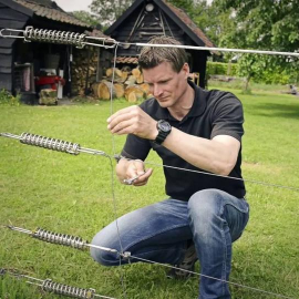 Erfahrene Helfer für Zaunbau gesucht