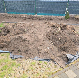 Mutterboden Erde entsorgen Garten