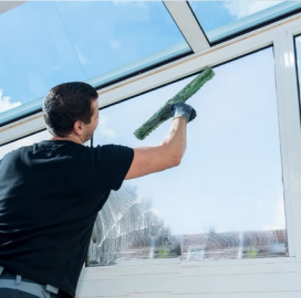Fensterreinigung  Fenster putzen