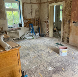 Verputzen, Spachteln, Streichen, Handwerker