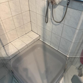 Handwerker Sanitär Silikon gesucht