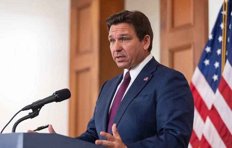 Floridas Gouverneur Ron DeSantis spricht sich dafür aus, Kinder in Teilzeit arbeiten zu lassen